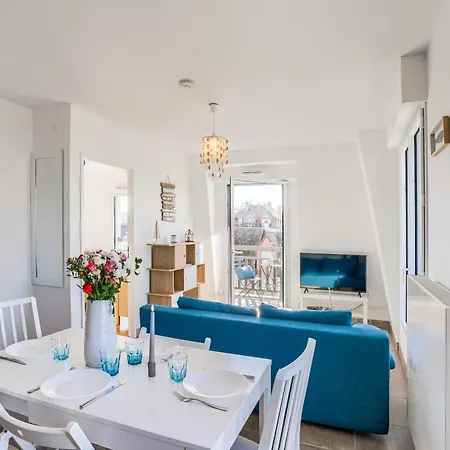 Le Coquillage - Centre, Parking Prive