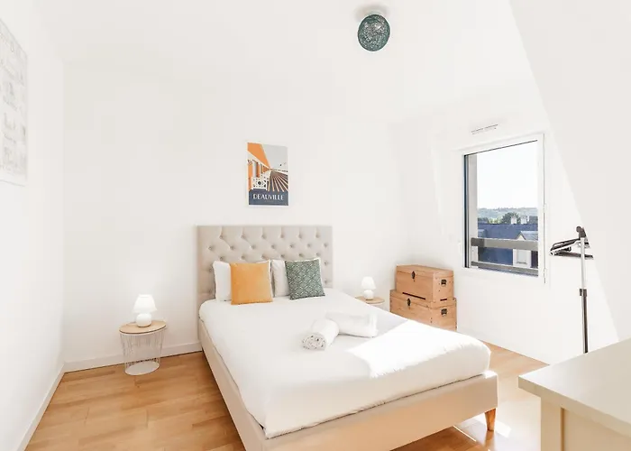 Le Coquillage - Centre, Parking Prive דוביל